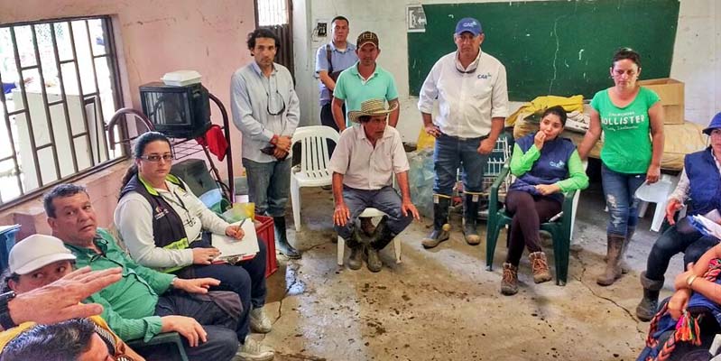 Reubicación provisional a familias afectadas por un fenómeno de remoción en masa en Caparrapí