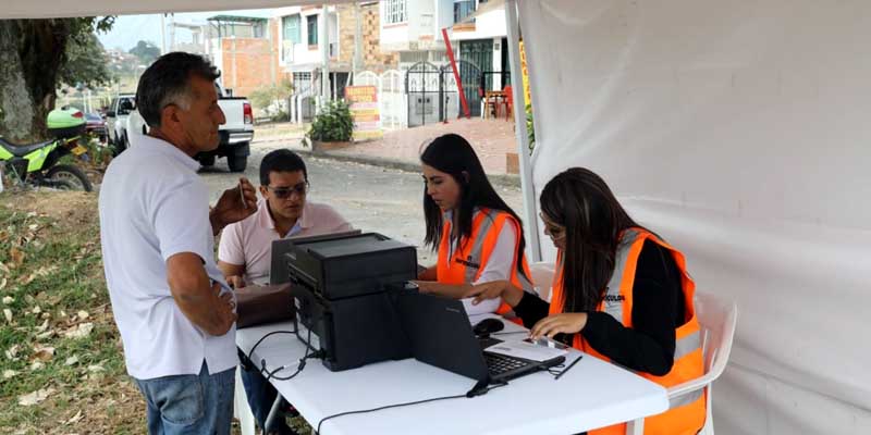 Puestos de control en vías cundinamarquesas por evasión de impuestos de vehículos