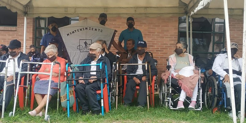 Festival de cometas en celebración del mes del adulto mayor










