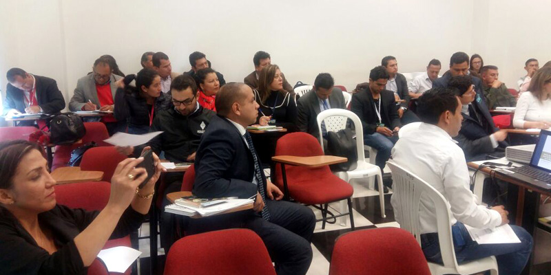 Sexta junta de formalización minera del departamento







































