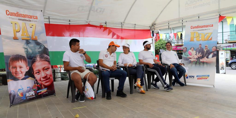 Con la 'Ruta de colores' culminó la Semana por la Paz en el municipio de La Mesa




