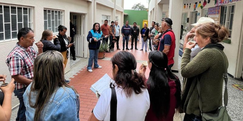 Respuesta inmediata en Tibacuy: 23 familias reciben ayudas humanitarias tras vendaval