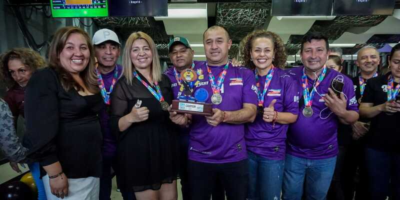 Equipo de la Secretaría de Desarrollo e Inclusión Social, ganador del Torneo de Bowling-Copa Gobernación 2023
