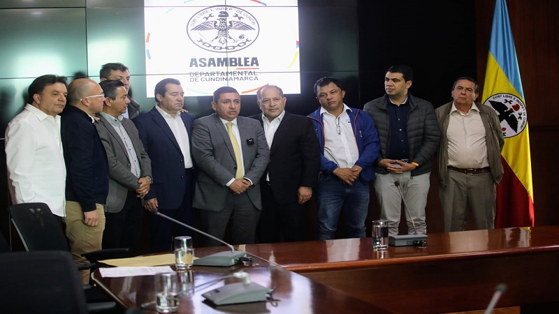 Duma cundinamarquesa hace seguimiento al licenciamiento ambiental del Regiotram de Occidente