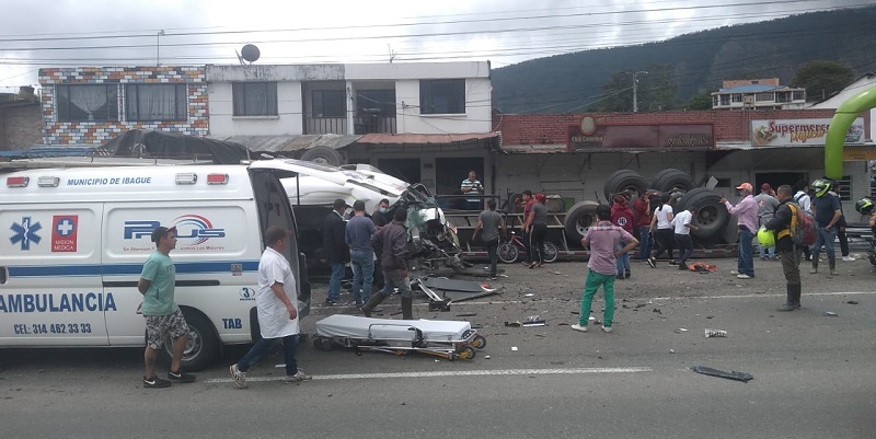 Gobernación hace balance del siniestro ocurrido en la vía Bogotá–Girardot


