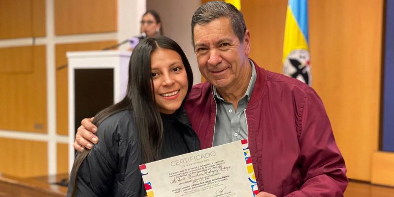 Más de 700 funcionarios se capacitan en lengua de señas para promover inclusión en Cundinamarca

