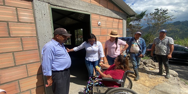 Treinta familias rurales de Ubaque cumplen su sueño de tener vivienda propia