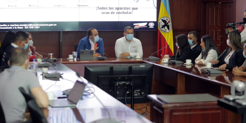 Cundinamarca lidera mesa de trabajo con víctimas del departamento




