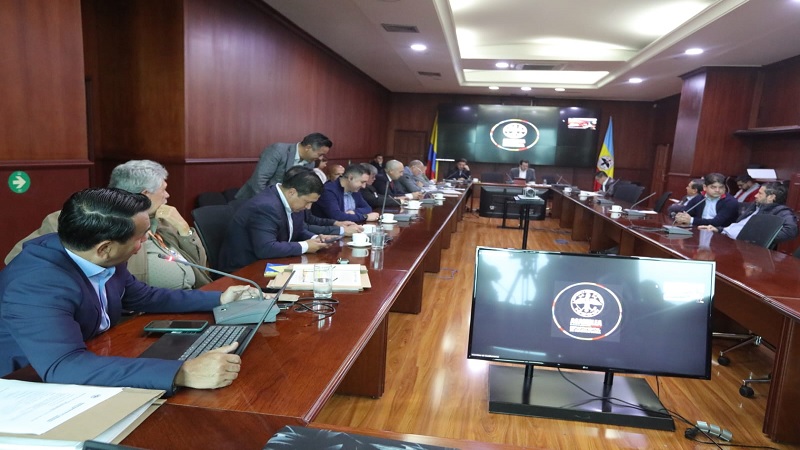 Duma Departamental rinde homenaje a veteranos de la Fuerza Pública cundinamarquesa