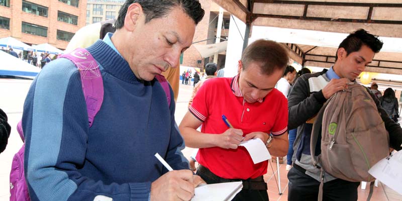 Oportunidad de empleo en la Corporación Juego y Niñez


















































































