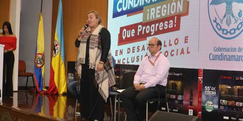 Cundinamarca entrega dotación a casas de juventud de seis municipios