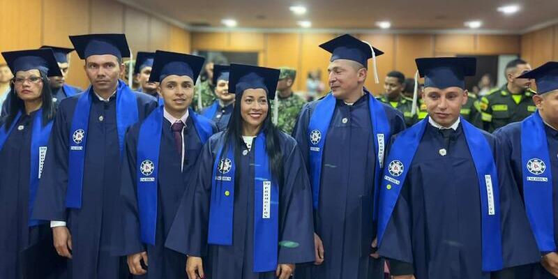 Graduación de la Tercera Promoción de la Escuela Departamental de Bomberos de Cundinamarca