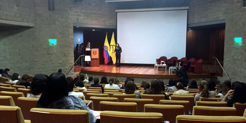 Mujeres que construyen país y aportan a la paz






