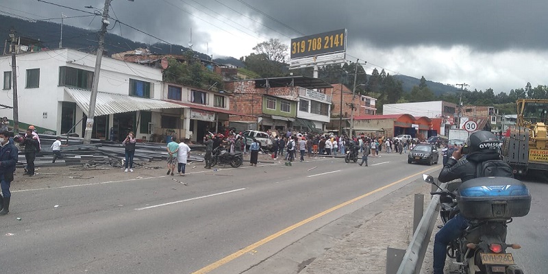 Gobernación hace balance del siniestro ocurrido en la vía Bogotá–Girardot


