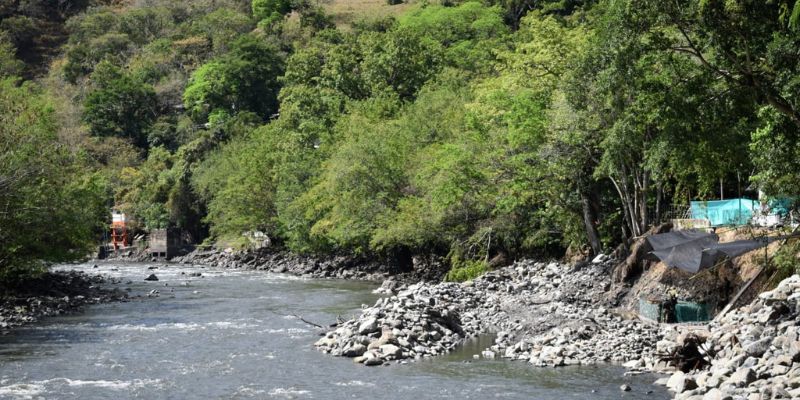 Gobernación de Cundinamarca y UAEGRD avanzan en obra de mitigación en Útica para reducir riesgos del río Negro