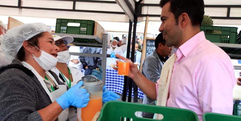Con pie derecho arrancaron mercados campesinos en Bogotá