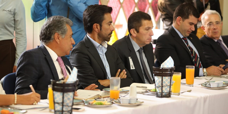 Nación, departamento y Distrito analizan soluciones para movilidad Cundinamarca-Bogotá