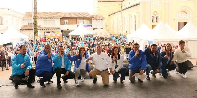 Feria departamental de servicios en la provincia de Sabana Centro