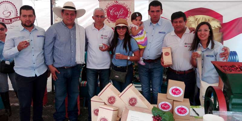 Continúan los Festivales de Integración Regional













































