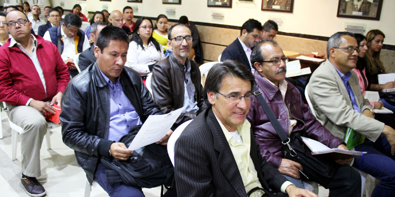 Rectores le dicen adiós al antiguo sistema para reportar horas extras











