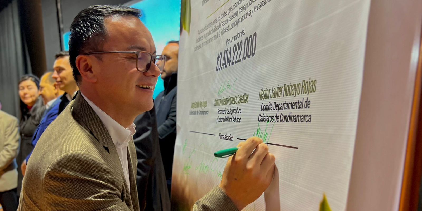 $3.779 millones para impulsar la producción y renovación de café en Cundinamarca.


