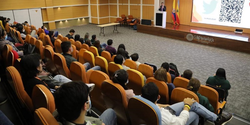 Se cumplió el segundo encuentro de pasantías de la Gobernación










