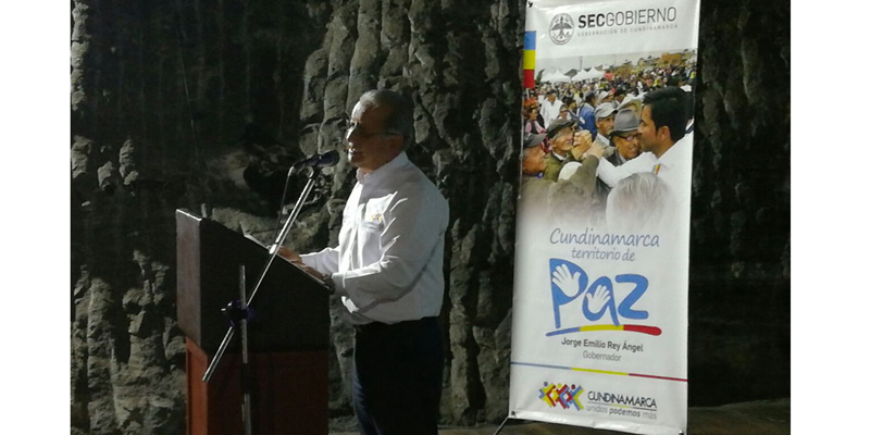 Ediles se capacitan para mejorar su accionar



































































