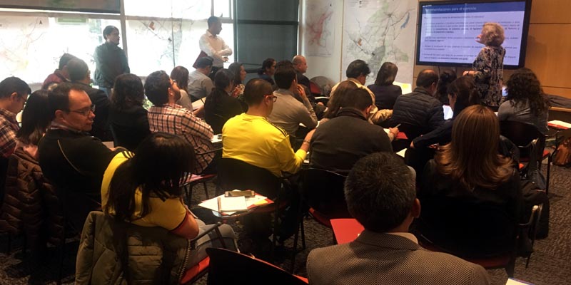 Avanza integración de Bogotá y municipios que conforman la Región Vida Ampliada



































