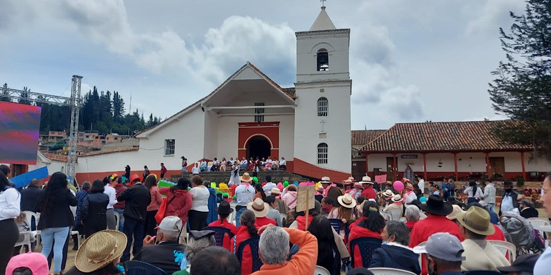 Tejilarte hace historia de nuevo en Sutatausa










