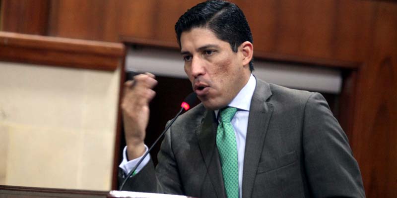 Un estimado de $4.800 millones se invertirá en la reubicación del colegio Fidel Cano de Tena




























































