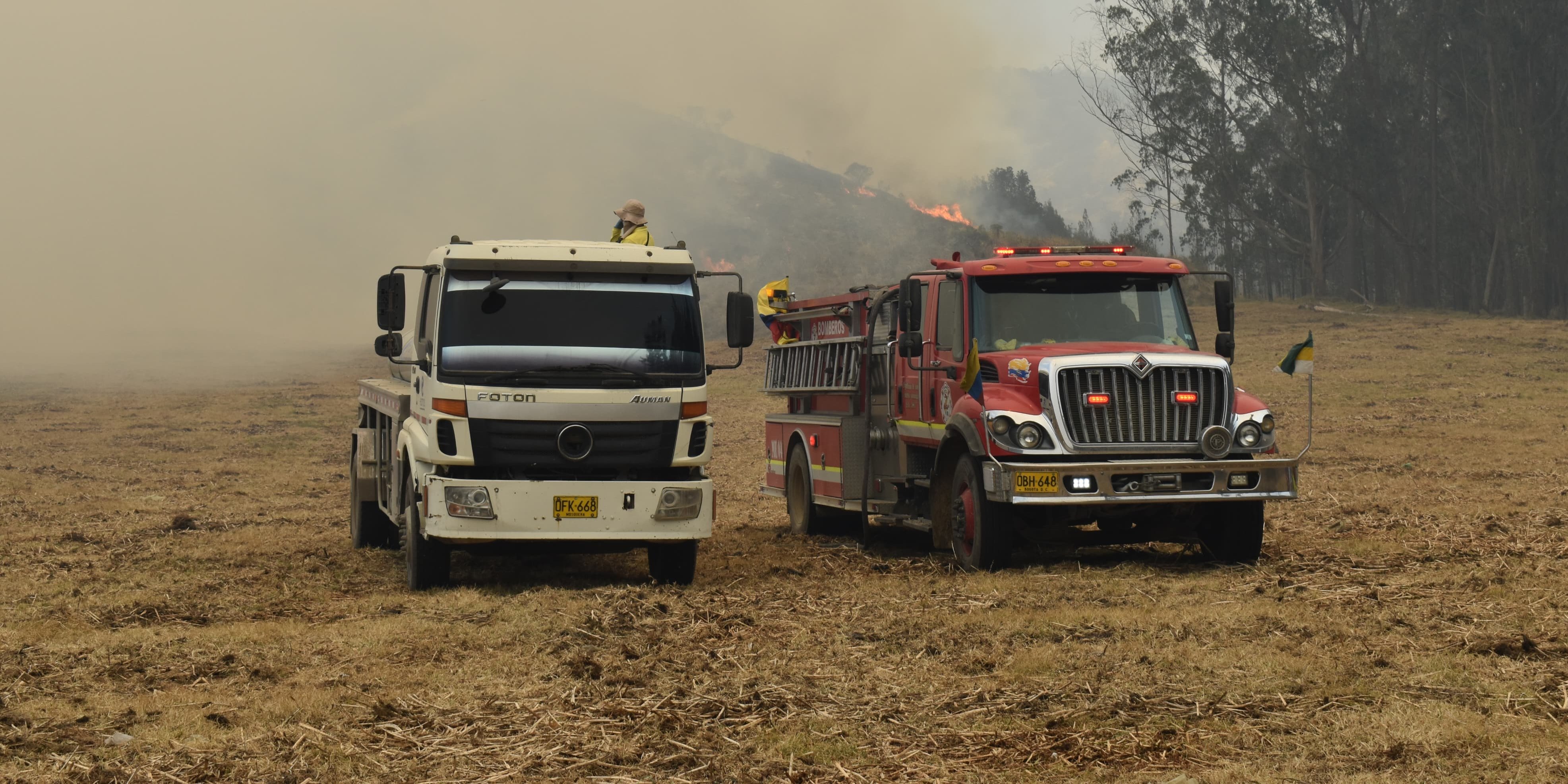 Cundinamarca enfrenta emergencia de incendios forestales, Bojacá recibe apoyo aéreo