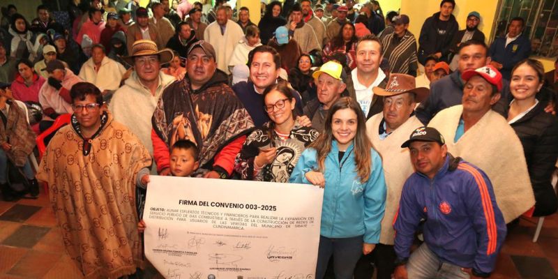 Más de 350 familias de Sibaté recibirán energía limpia y segura gracias a un convenio conjunto

