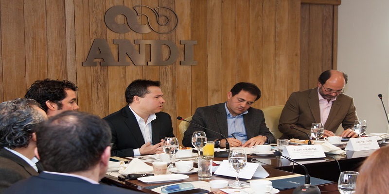 Empresarios del país desean hacer parte de la Mesa de la Felicidad planteada por el gobierno cundinamarqués




