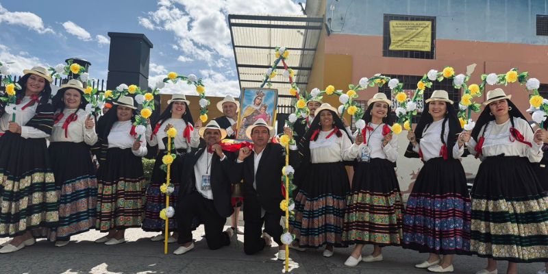 Cundinamarca celebra el talento cultural de su magisterio en Villeta