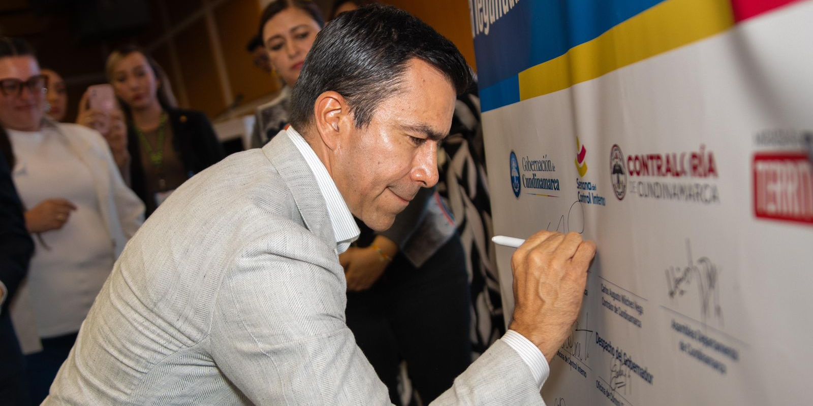 En Cundinamarca, las decisiones del gobierno reflejan las necesidades y expectativas de sus ciudadanos
