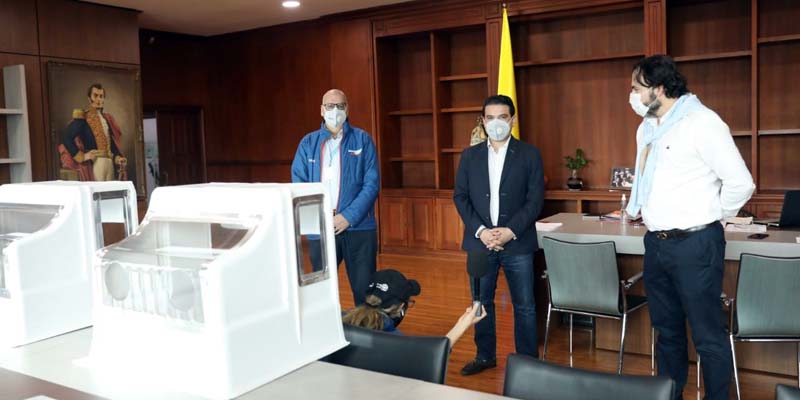 Mabe donó 450 cápsulas de protección para personal de la salud en Cundinamarca