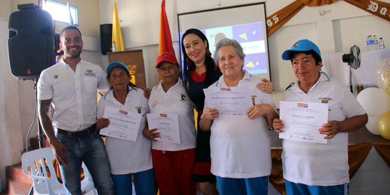 116 adultos mayores, nuevos Embajadores de la Felicidad en Guaduas  




