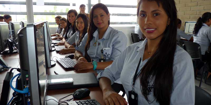 Cerca de 6.000 cupos de formación titulada disponibles en Cundinamarca



































