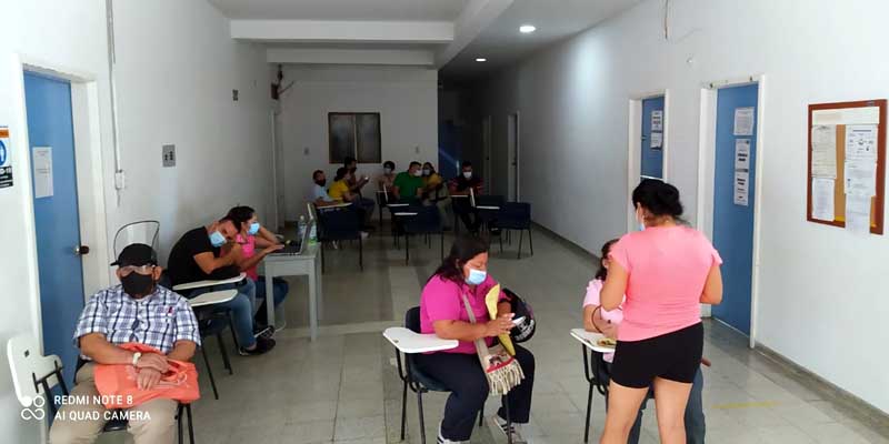 Inicia vacunación del sector educativo
