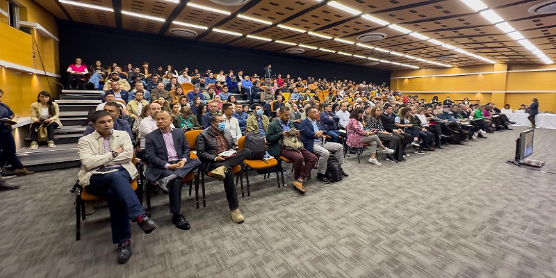 Conversatorio hablemos del Cambio climático y nuestro río Bogotá



