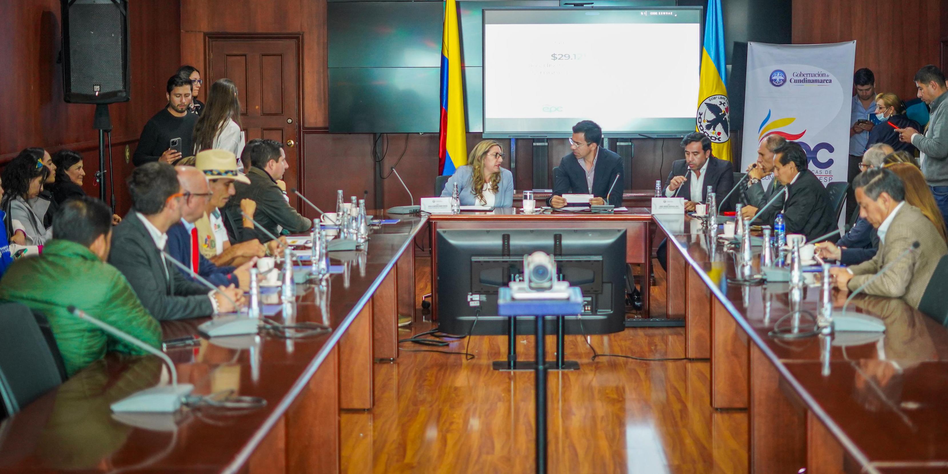 Millonaria inversión de Cundinamarca para saneamiento básico en las cuencas del río Bogotá