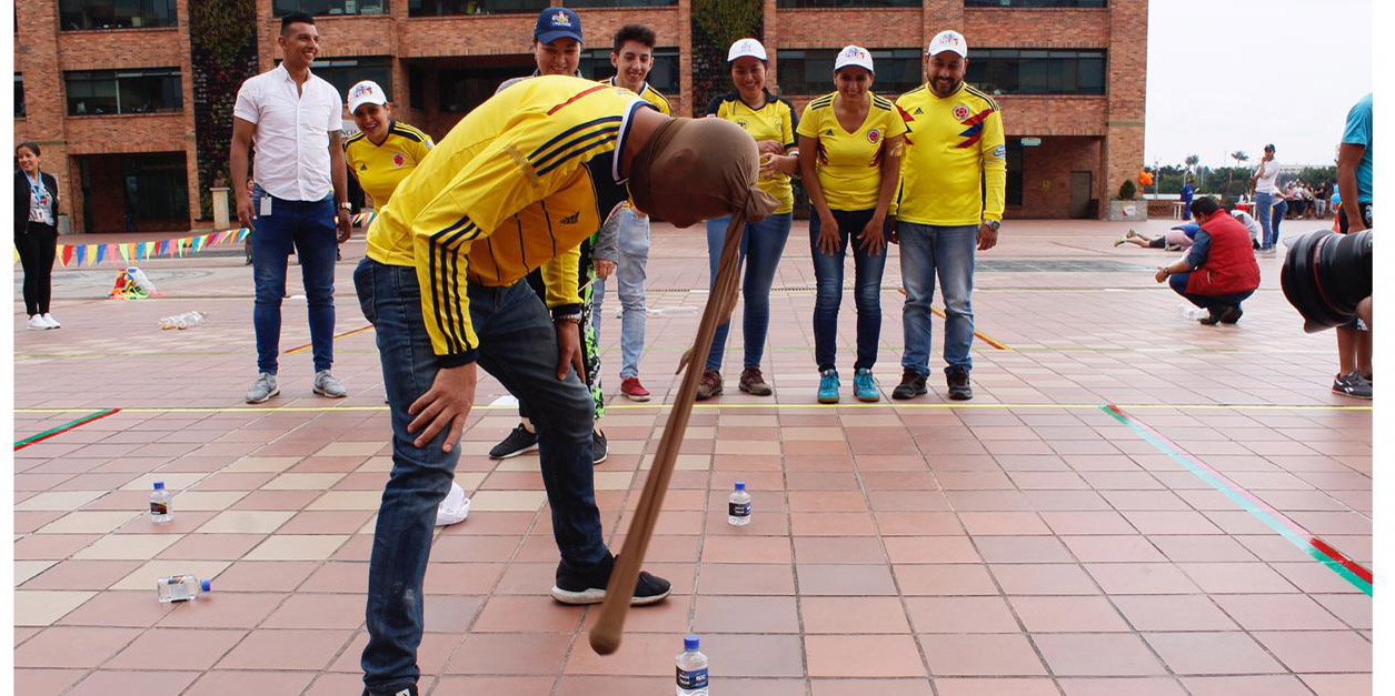 Se puede ser feliz: diplomado en felicidad en la Gobernación de Cundinamarca





















