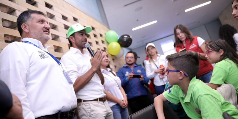 Maratón de Robótica, el ingenio y creatividad puesto a prueba