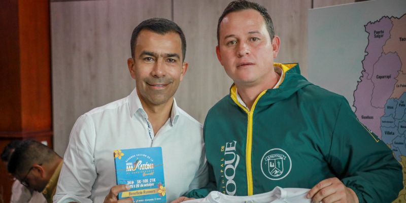 Gobernador Jorge Rey entrega bonos de descuento para la Media Maratón a provincias con procesos de atletismo en Cundinamarca