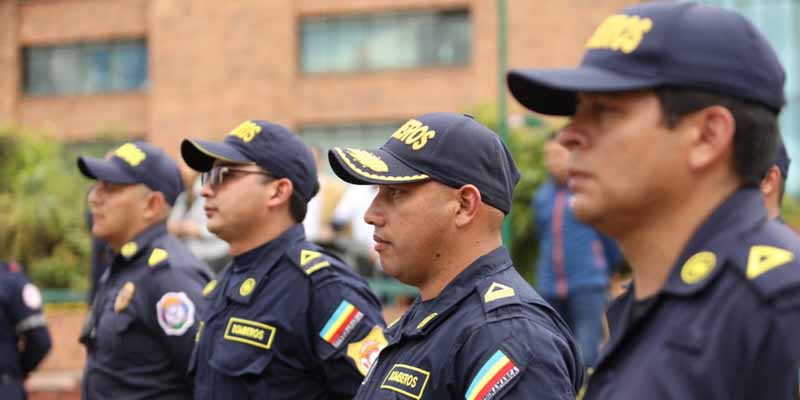 Con $1.214 millones en equipos de última tecnología se fortalecen los Bomberos de Cundinamarca 







