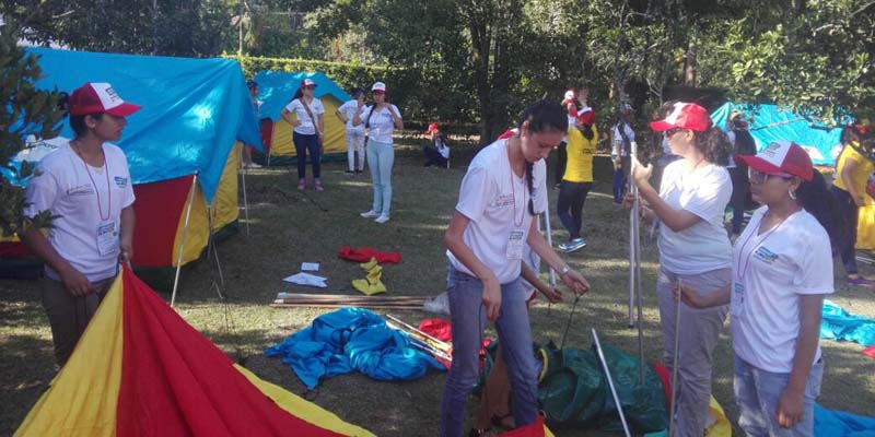 Comenzó el primer campamento de inmersión en inglés 


