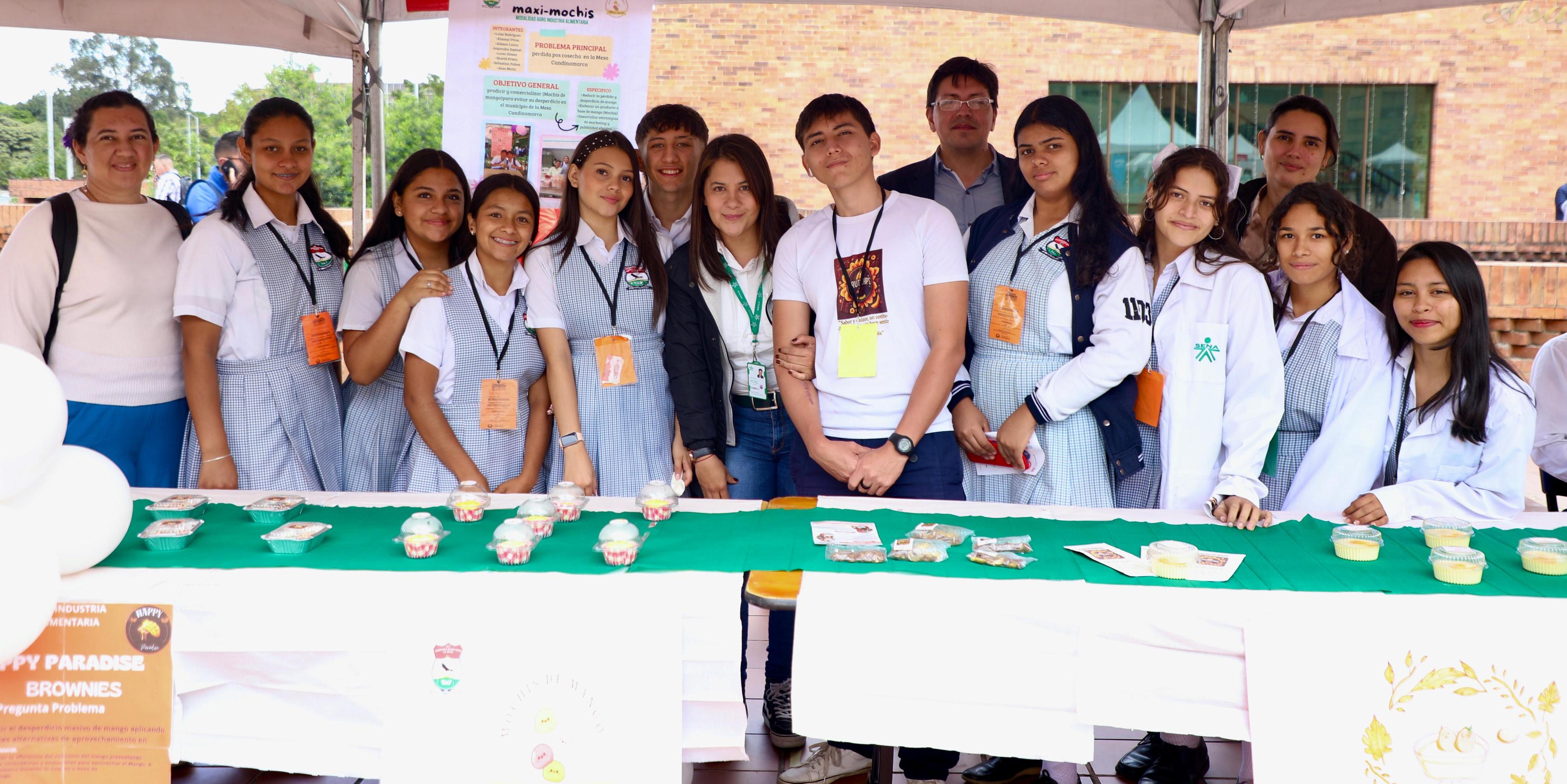 Jóvenes cundinamarqueses demuestran su potencial en la ‘Primera Feria de Educación Superior: caminando, educando, y emprendiendo’