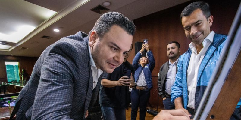 Gobernador de Cundinamarca firmó cinco convenios por más de $1.700 millones para fortalecer acciones ambientales