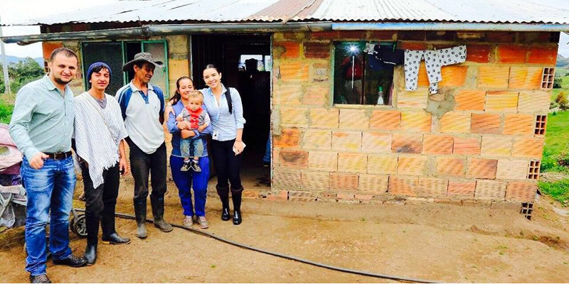 Gobernación cundinamarquesa acompaña a familias que no cuentan con energía eléctrica en sus hogares