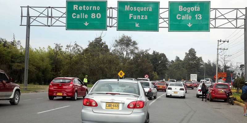 1’200.000 vehículos circularán por carreteras cundinamarquesas en el Puente de Reyes